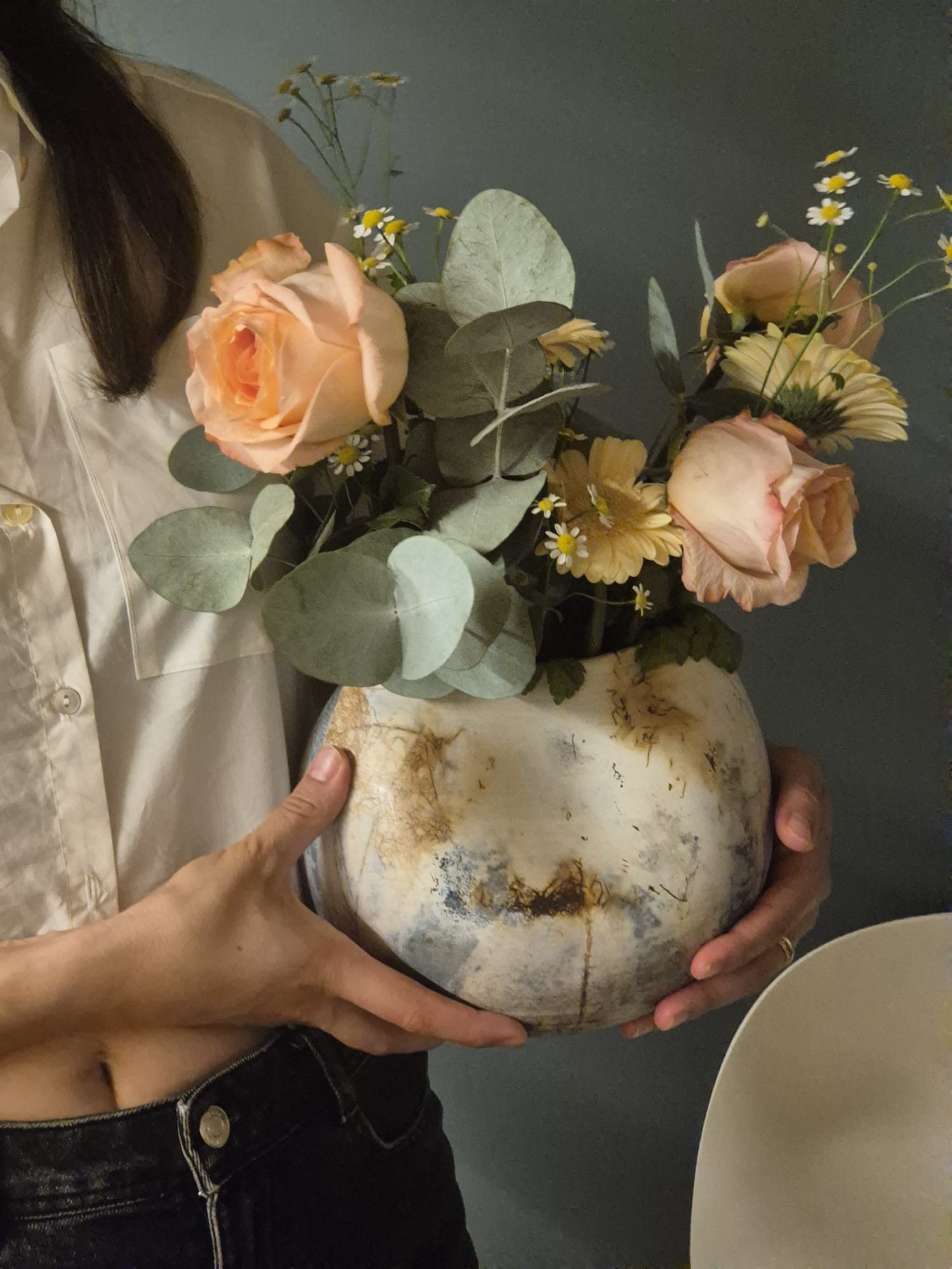 Vaso Maternità in Ceramica Artigianale – Buono per un'Esperienza e un Ricordo Personalizzato - immagine 3
